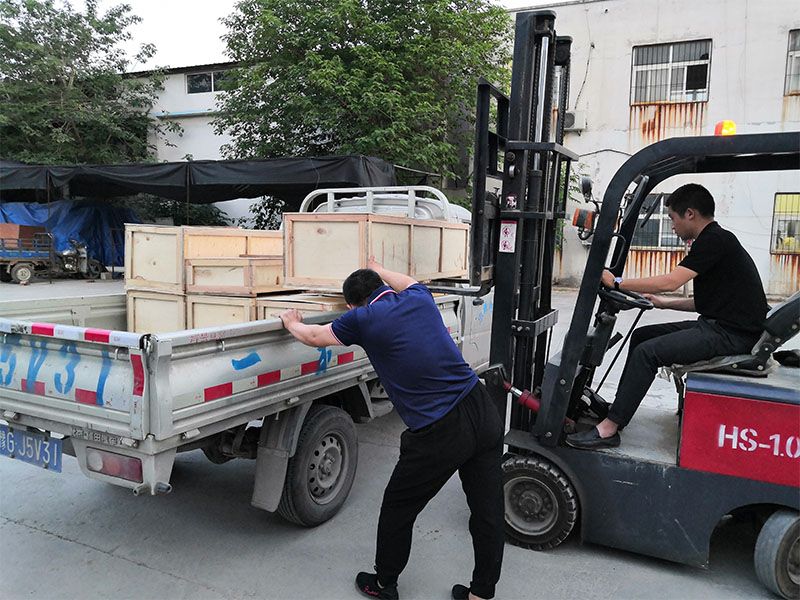 發(fā)貨現(xiàn)場(chǎng)